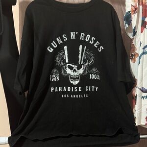 Guns N' Roses Black Short Sleeve Tee